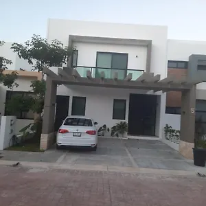  Séjour chez l'habitant Casa De Maria